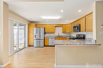 103 Creststone Circle, South Brunswick Township, NJ 08540 - Photo 25