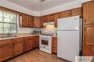 1904 Timber Oaks Rd, Edison, NJ 08820 - Photo 13