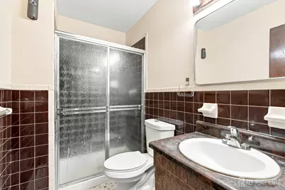 1402 Merrywood Drive, Edison, NJ 08817 - Photo 15
