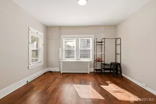 208 S 8th Ave S, Highland Park, NJ 08904 - Photo 5