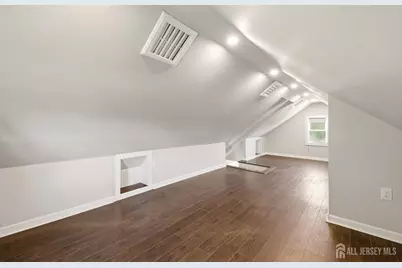 208 S 8th Avenue S, Highland Park, NJ 08904 - Photo 23
