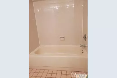147 Overlook Court #1471, Woodbridge Township, NJ 07095 - Photo 17