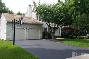 12 Nancy St, South Brunswick Township, NJ 08824 - Photo 9
