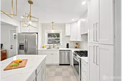 121 Redding Avenue, South Plainfield, NJ 0708 - Photo 5