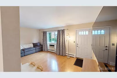 713 Cricket Lane, Woodbridge Township, NJ 07095 - Photo 5