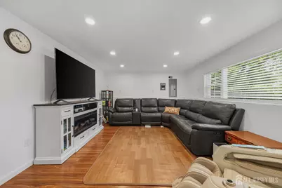 [Address not provided], Edison, NJ 08817 - Photo 27