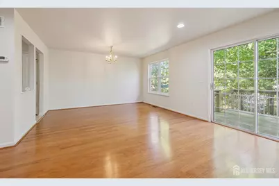 29 Harbor Bay Circle, Old Bridge Township, NJ 08879 - Photo 5