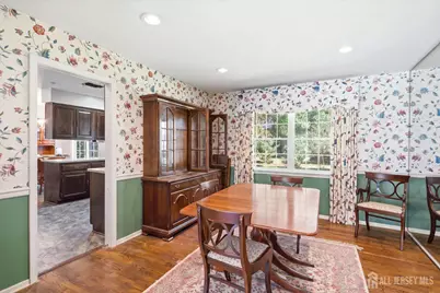 35 Woodmere Road, North Brunswick Township, NJ 08902 - Photo 15