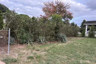 301 Penfield Place #301, Dunellen, NJ 08812 - Photo 3
