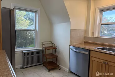 301 Penfield Place #301, Dunellen, NJ 08812 - Photo 7