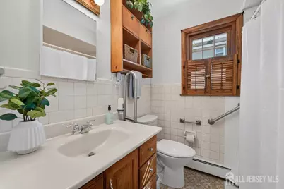 33 Newman Street, Metuchen, NJ 08840 - Photo 15