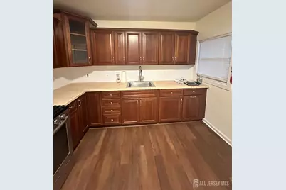 231 Clinton Street, Woodbridge Township, NJ 07095 - Photo 3
