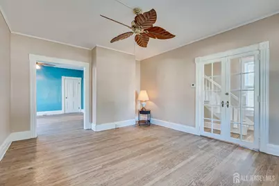121 S Washington Avenue, Dunellen, NJ 08812 - Photo 9