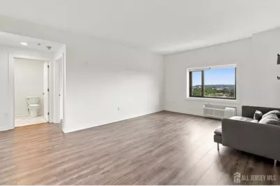 1 Carriage City Plaza, Rahway, NJ 07065 - Photo 3