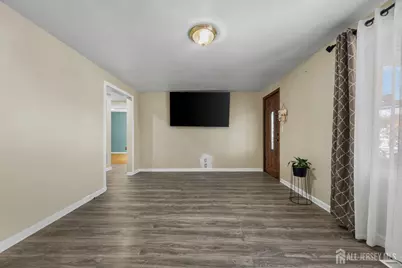 764 Carlock Avenue, Perth Amboy, NJ 08861 - Photo 17