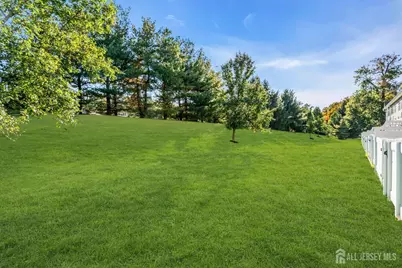 2464 Canterbury Lane, North Brunswick Township, NJ 08902 - Photo 39