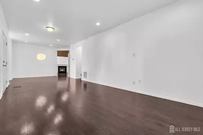 2464 Canterbury Lane, North Brunswick Township, NJ 08902 - Photo 7