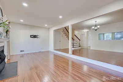 1402 Timber Oaks Road, Edison, NJ 08820 - Photo 19