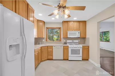 19 Baumer Road, Sayreville, NJ 08872 - Photo 17