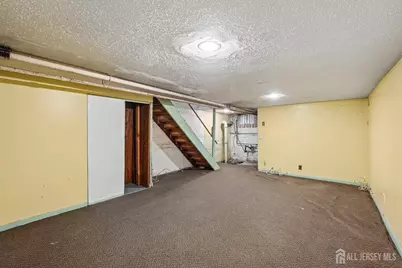 [Address not provided], Perth Amboy, NJ 08861 - Photo 29