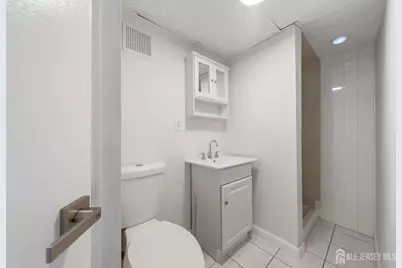 1746 Elk Street, Piscataway Township, NJ 08854 - Photo 23