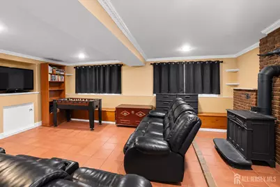 153 Whitman Avenue, Edison, NJ 08817 - Photo 13