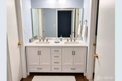 [Address not provided], Edison, NJ 08820 - Photo 9
