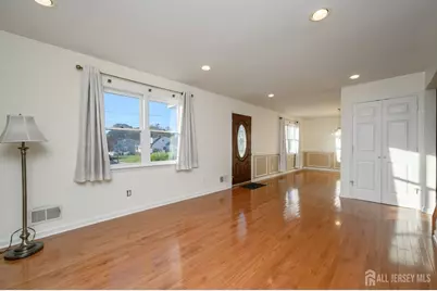 42 Highview Road, East Brunswick Township, NJ 08816 - Photo 5
