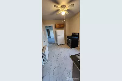 124 Runyon Avenue #2, Middlesex, NJ 08846 - Photo 3