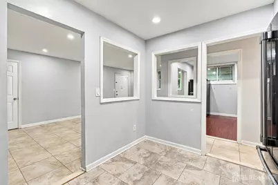 25 College Drive, Edison, NJ 08817 - Photo 9