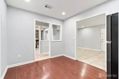 25 College Drive, Edison, NJ 08817 - Photo 11