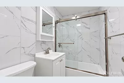 2 Lake Avenue #7A, East Brunswick Township, NJ 08816 - Photo 7