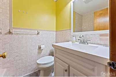 8 Kelly Street, Metuchen, NJ 08840 - Photo 19