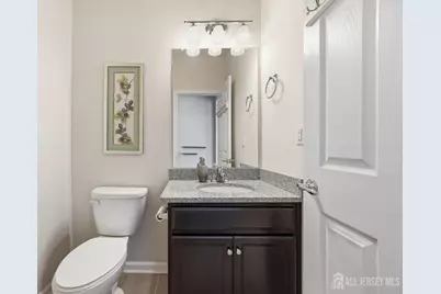 1424 Hudson Circle, Highland Park, NJ 08904 - Photo 11