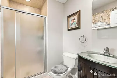 5 Seaman Court, Sayreville, NJ 08879 - Photo 17