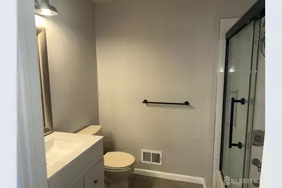 41 Brighton Way, North Brunswick Township, NJ 08902 - Photo 3