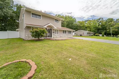 80 Stillwell Road, South Brunswick Township, NJ 08824 - Photo 3