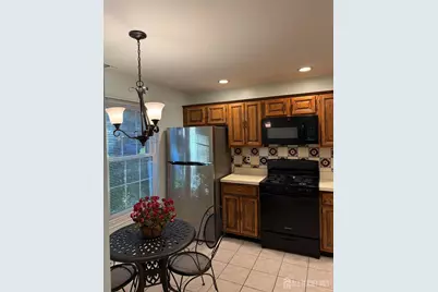 264 Palombi Court, East Brunswick Township, NJ 08816 - Photo 3