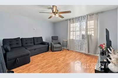 2 Keegan Place, Sayreville, NJ 08872 - Photo 5