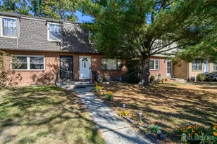 526 Linda Ct, Brick, NJ 08724 - Photo 1