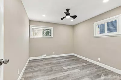 19 David Court, Colonia, NJ 07067 - Photo 21