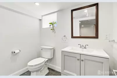 240 Midland Avenue, Sayreville, NJ 08879 - Photo 19