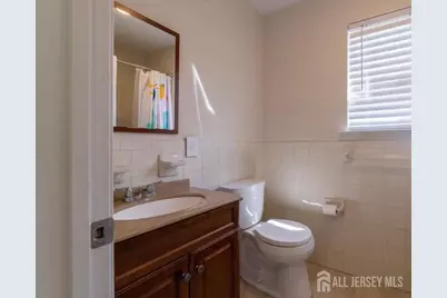 716 Harbortown Boulevard, Perth Amboy, NJ 08861 - Photo 17