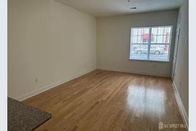 101 Roosevelt Avenue #410, Carteret, NJ 07008 - Photo 7