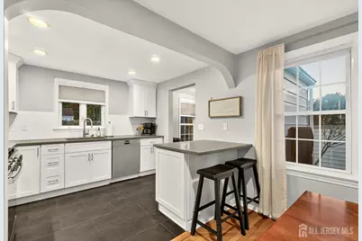 201 Arbor Street, Cranford Township, NJ 07016 - Photo 13