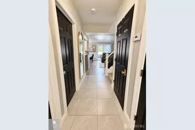 7 Elizabeth Court, Howell Township, NJ 07731 - Photo 3