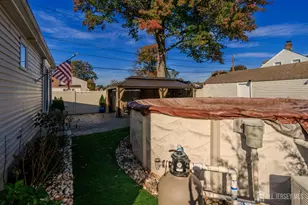 26 Darmouth Ave, Avenel, NJ 07 - Photo 39