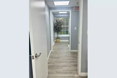 843 Rahway Avenue #202-B, Woodbridge Township, NJ 07095 - Photo 5