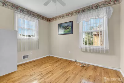 7 Thomas Avenue, Sayreville, NJ 08879 - Photo 17