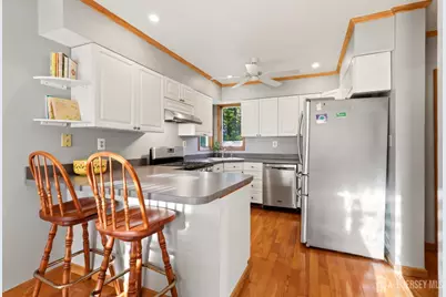 29 Madison Avenue, Avenel, NJ 07001 - Photo 3